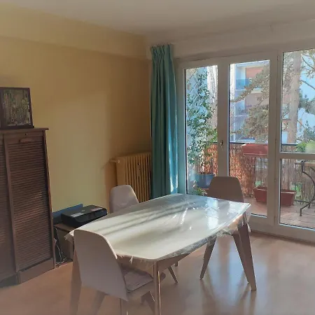 Apartment Proche Paris Et Versailles *
